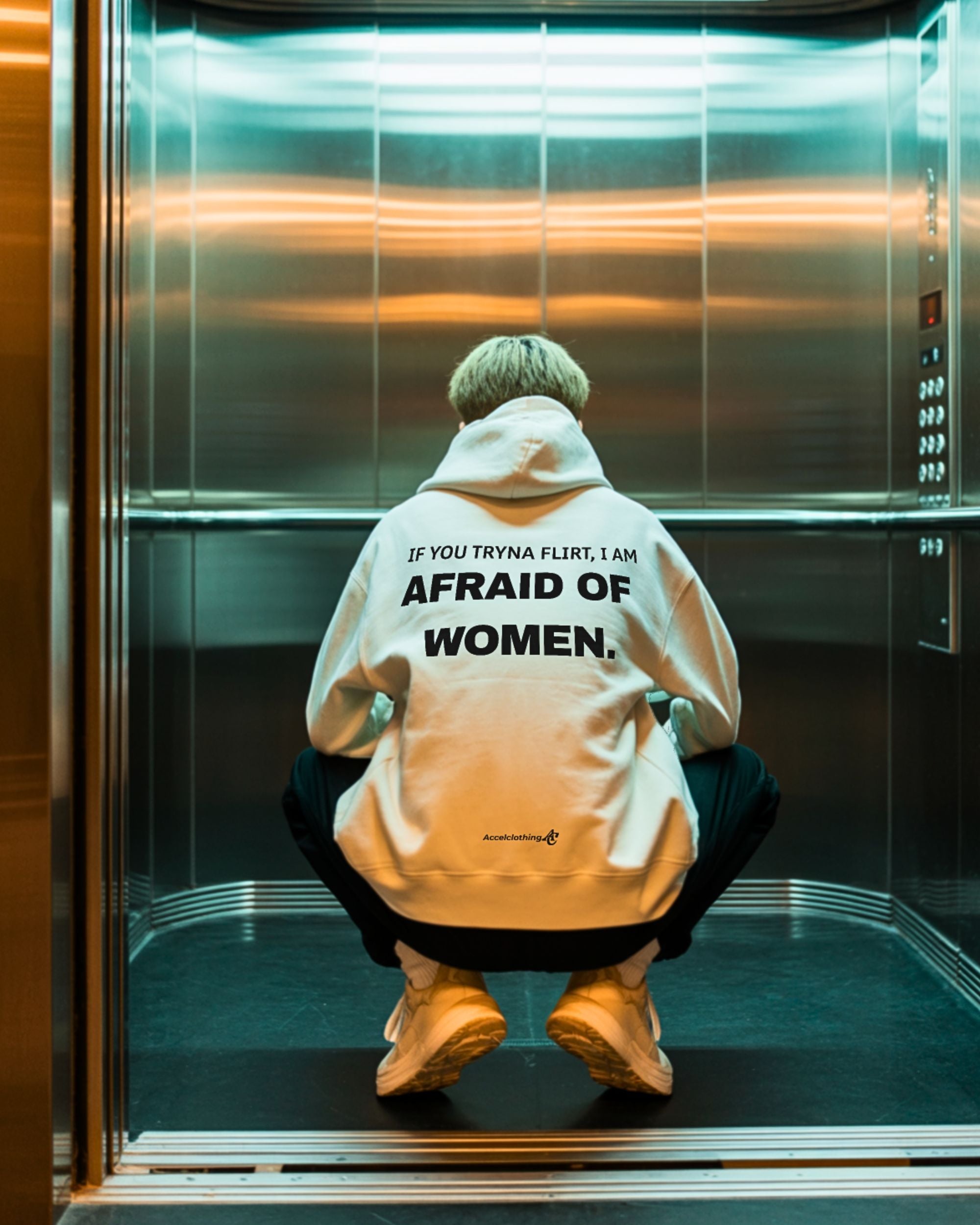 Afraid of women - Oversized Hoodie